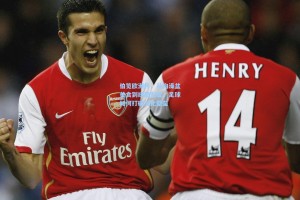 伯览欧洲杯，从狗澡盆美食到绿茵友谊，足球如何打破文化壁垒