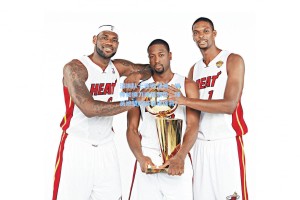 深圳队七连败深渊，换帅如换刀难阻颓势，球员绝望呼喊谁来拯救？