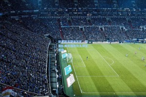 萨里坦言实力不足，科莫队展现强劲势头锁定胜局